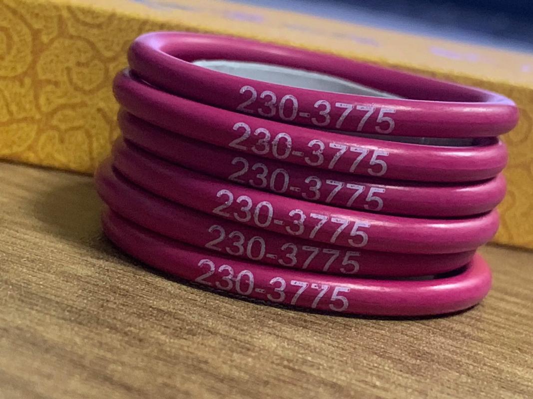 硅橡胶O型圈表面喷涂特氟龙涂层加工技术详解